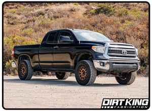 Dirt King 2.5 Smooth Body Shocks | DCA Remote Reservoir (2007-2021 Tundra)